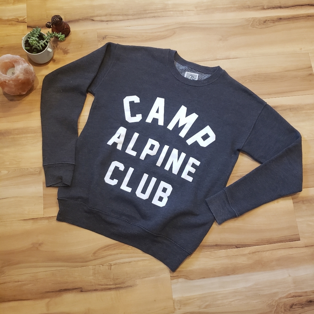 XS Camp Brand Crew Neck